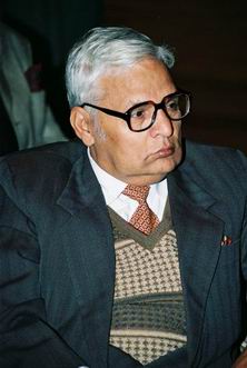 Dr. Waheed Ishrat